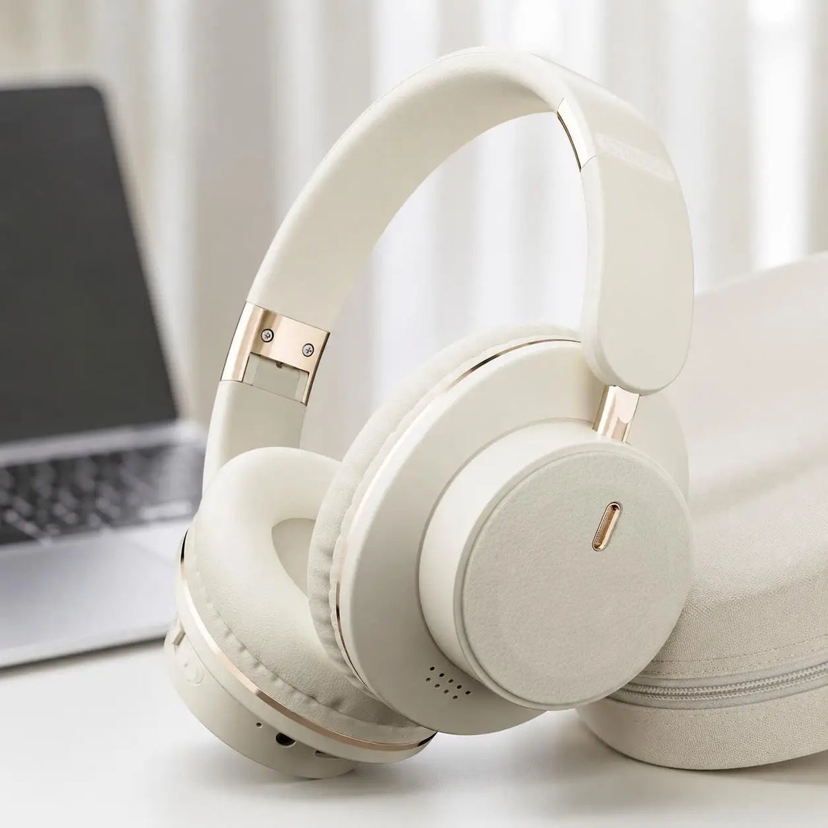 Stonego Foldable Wireless Over Ear Headphones Bluetooth Stereo