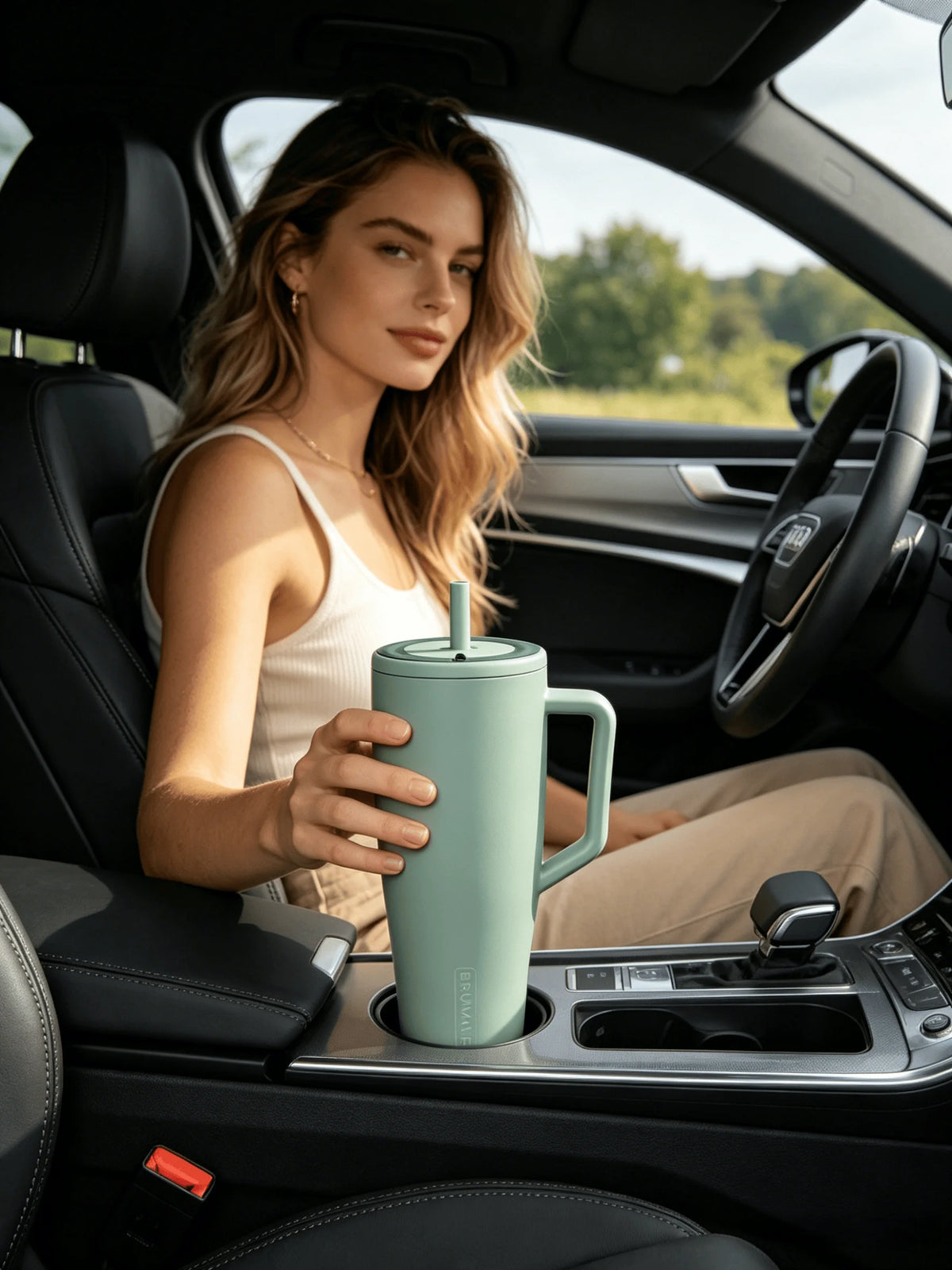 Leakproof Insulated Stainless Steel Travel Tumbler With Handle